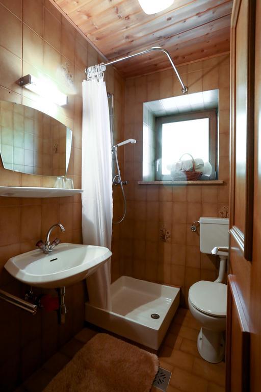 Bauernof Mittermueller Apartment Feldthurns Phòng bức ảnh